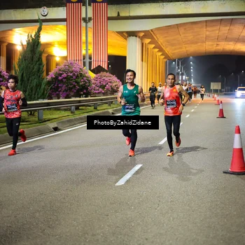 Runner Photo 6347984