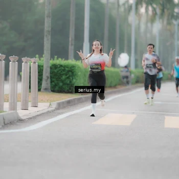Runner Photo 6347988