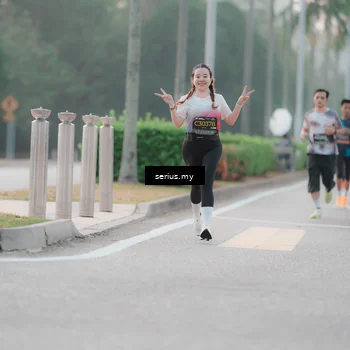 Runner Photo 6348023