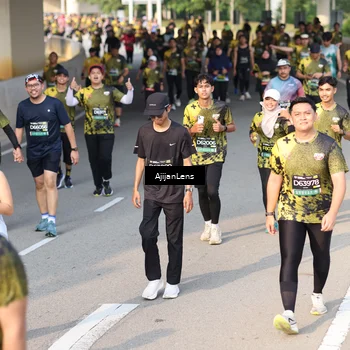 Runner Photo 6348069