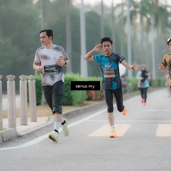 Runner Photo 6348084