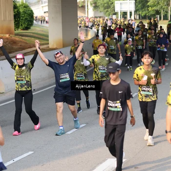 Runner Photo 6348108