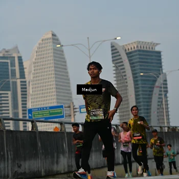 Runner Photo 6348118