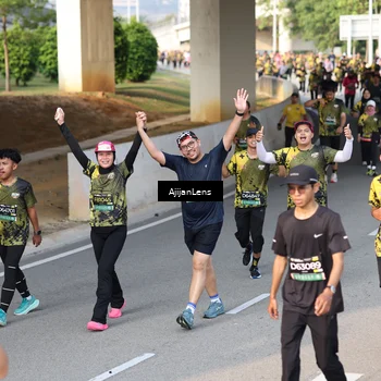 Runner Photo 6348120