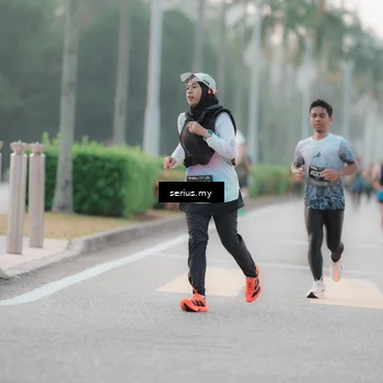 Runner Photo 6348199