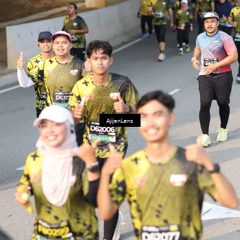 Runner Photo 6348307