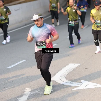 Runner Photo 6348358