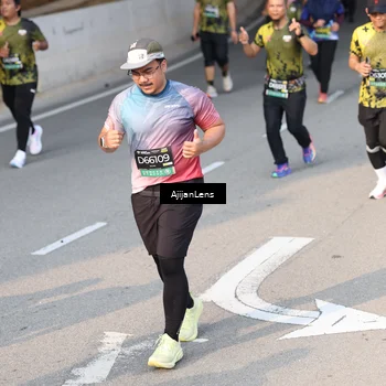 Runner Photo 6348361