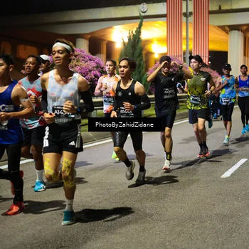 Runner Photo 6348391