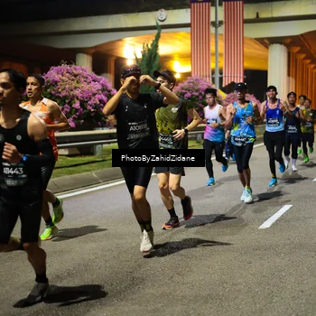 Runner Photo 6348431