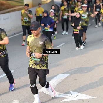 Runner Photo 6348455