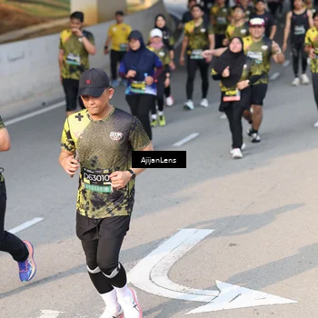 Runner Photo 6348467