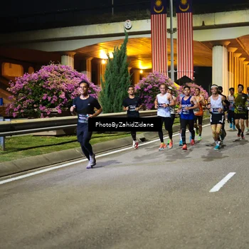Runner Photo 6348486