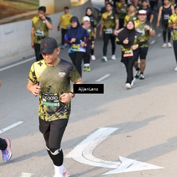 Runner Photo 6348496