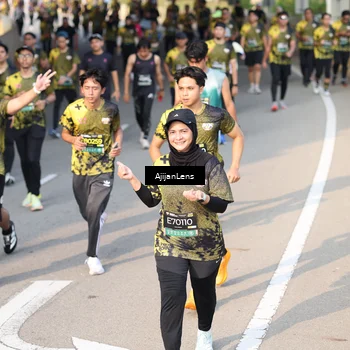 Runner Photo 6348556