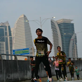Runner Photo 6348625