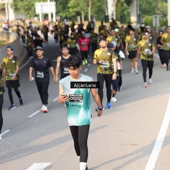 Runner Photo 6348723