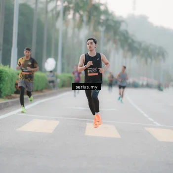 Runner Photo 6348729