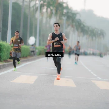 Runner Photo 6348731