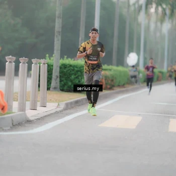 Runner Photo 6348745