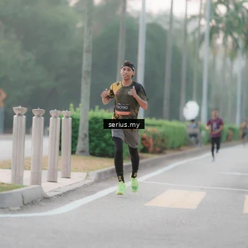 Runner Photo 6348751