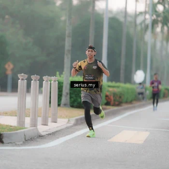 Runner Photo 6348753