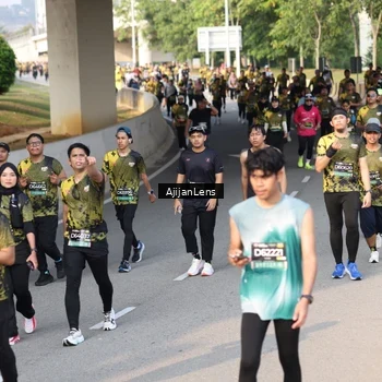 Runner Photo 6348760
