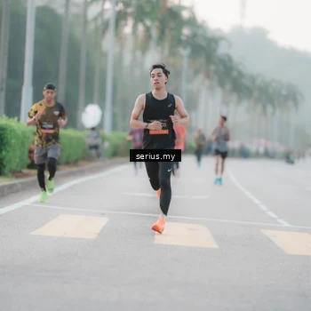 Runner Photo 6348762