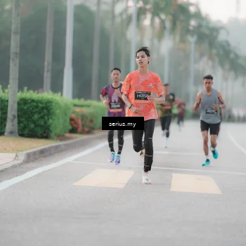 Runner Photo 6348776