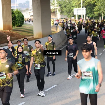 Runner Photo 6348789