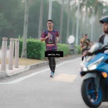 Runner Photo 6348806
