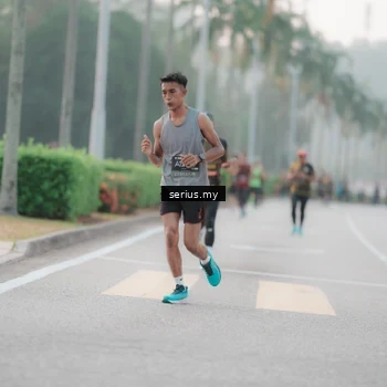 Runner Photo 6348834