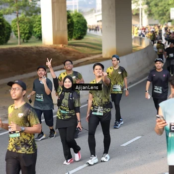 Runner Photo 6348840