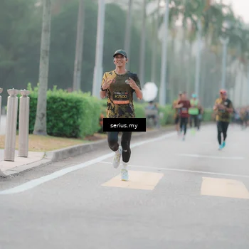 Runner Photo 6348851