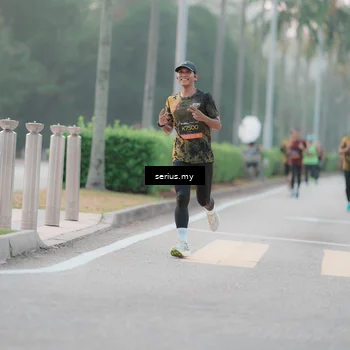 Runner Photo 6348855