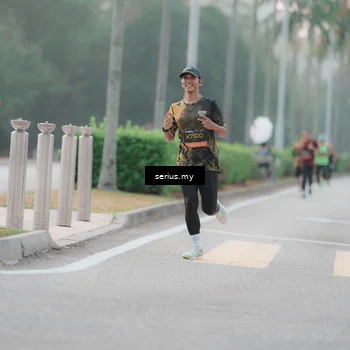Runner Photo 6348863