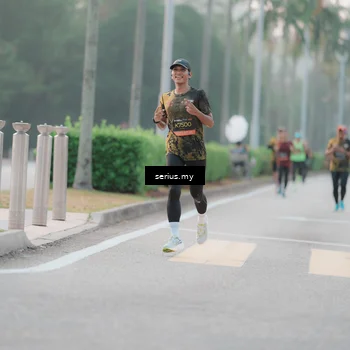 Runner Photo 6348864