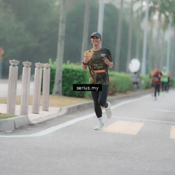 Runner Photo 6348871
