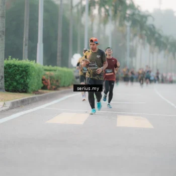 Runner Photo 6348881