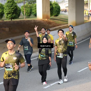 Runner Photo 6348926