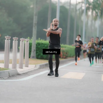 Runner Photo 6349005