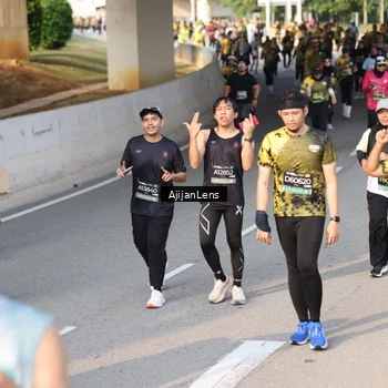 Runner Photo 6349026