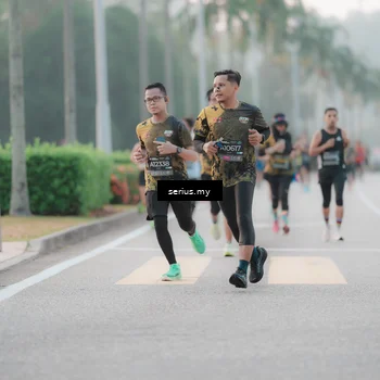 Runner Photo 6349040