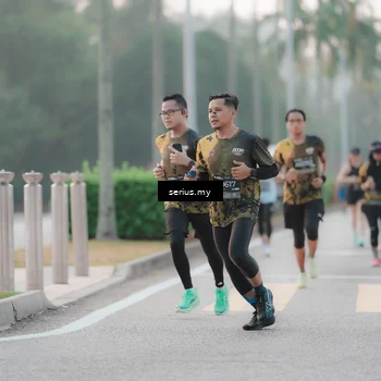 Runner Photo 6349073
