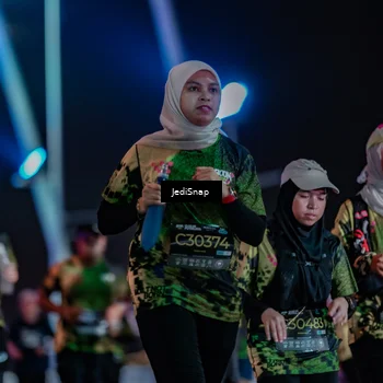 Runner Photo 6349075
