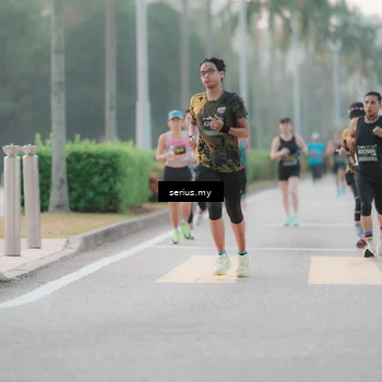Runner Photo 6349077