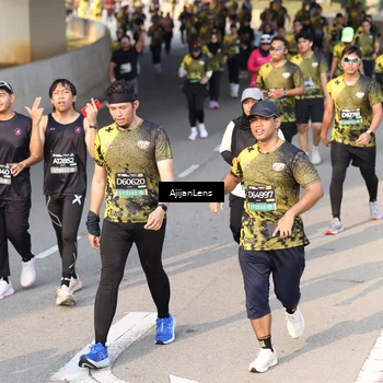 Runner Photo 6349109