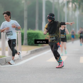 Runner Photo 6349135