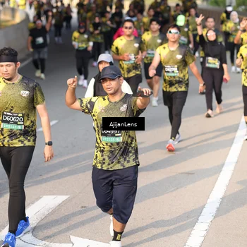 Runner Photo 6349176