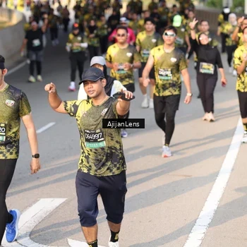 Runner Photo 6349197